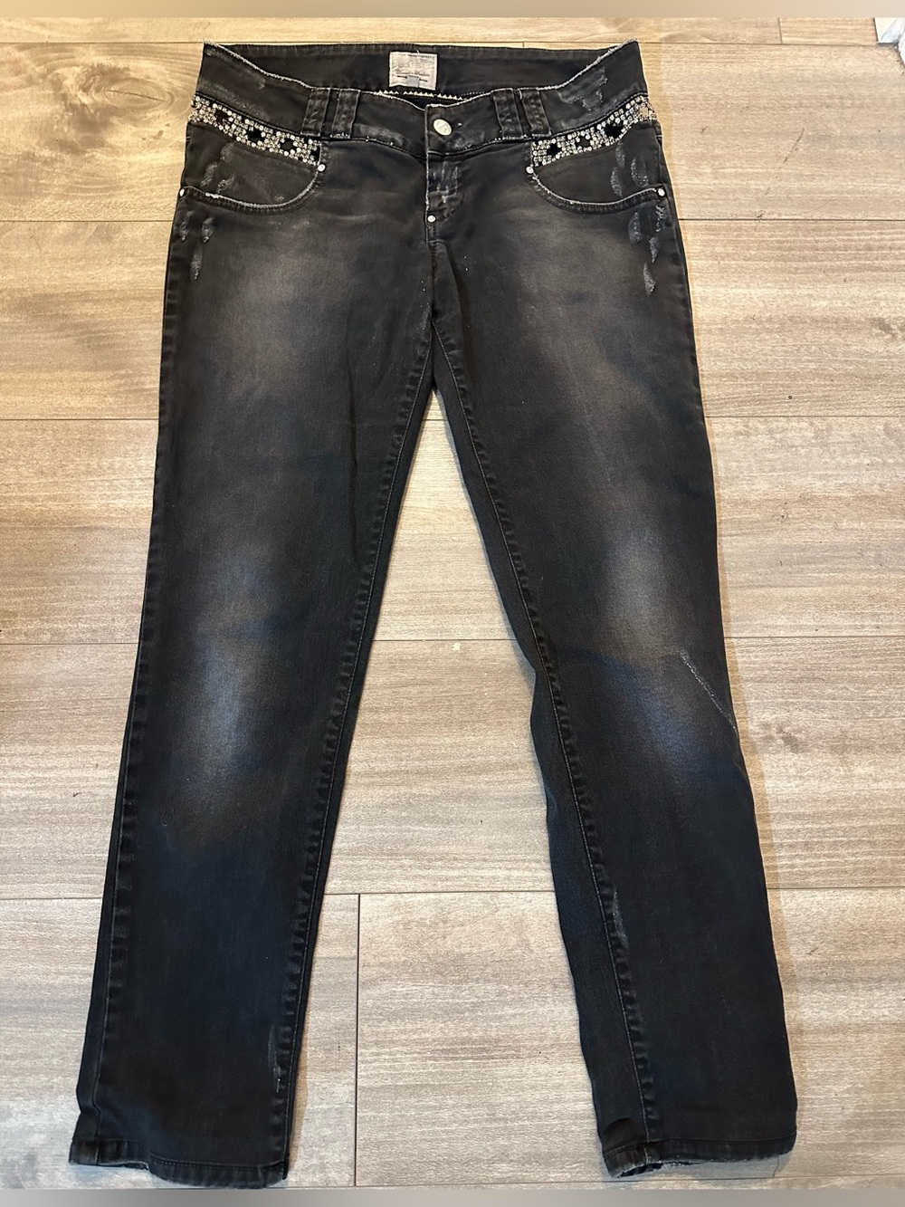 MET Jeans from Italy W/Bling - Size 30 (Size 8)